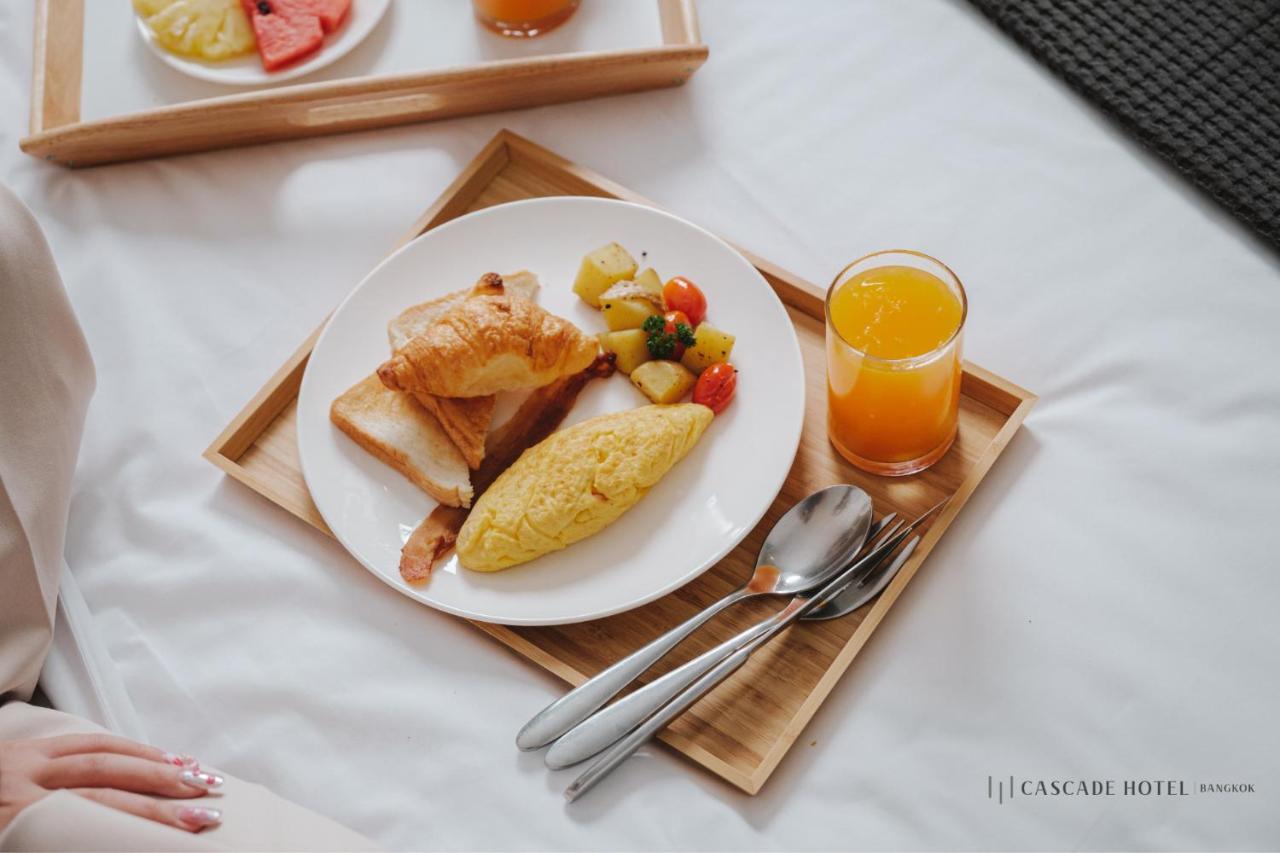 Cascade Hotel Bangkok Bagian luar foto